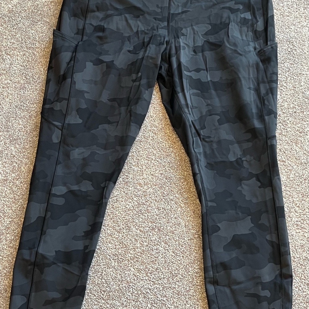 Lululemon Fast and Free tights